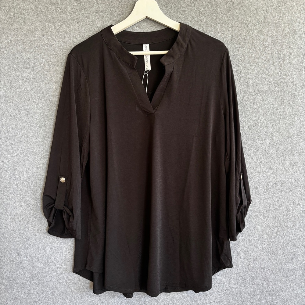 NEW Dear Scarlett Flattering Black 3/4 sleeve Lightweight Breathable Top L - Picture 2 of 10